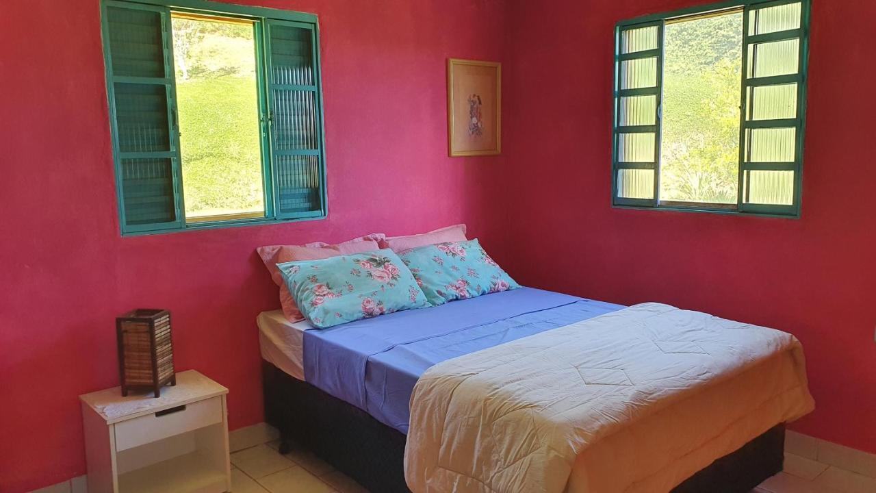 Апартаменты Casa Na Montanha A 500 Metros Da Pedra Do Bau Сан-Бенту-ду-Сапукаи Экстерьер фото